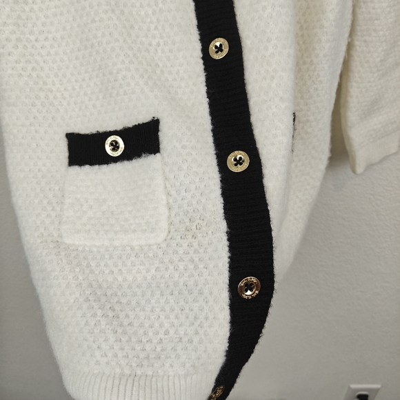 Lilly Pulitzer *Flawed* Davison Button Up Sweater Black,Cream Size Medium - Picture 11 of 16